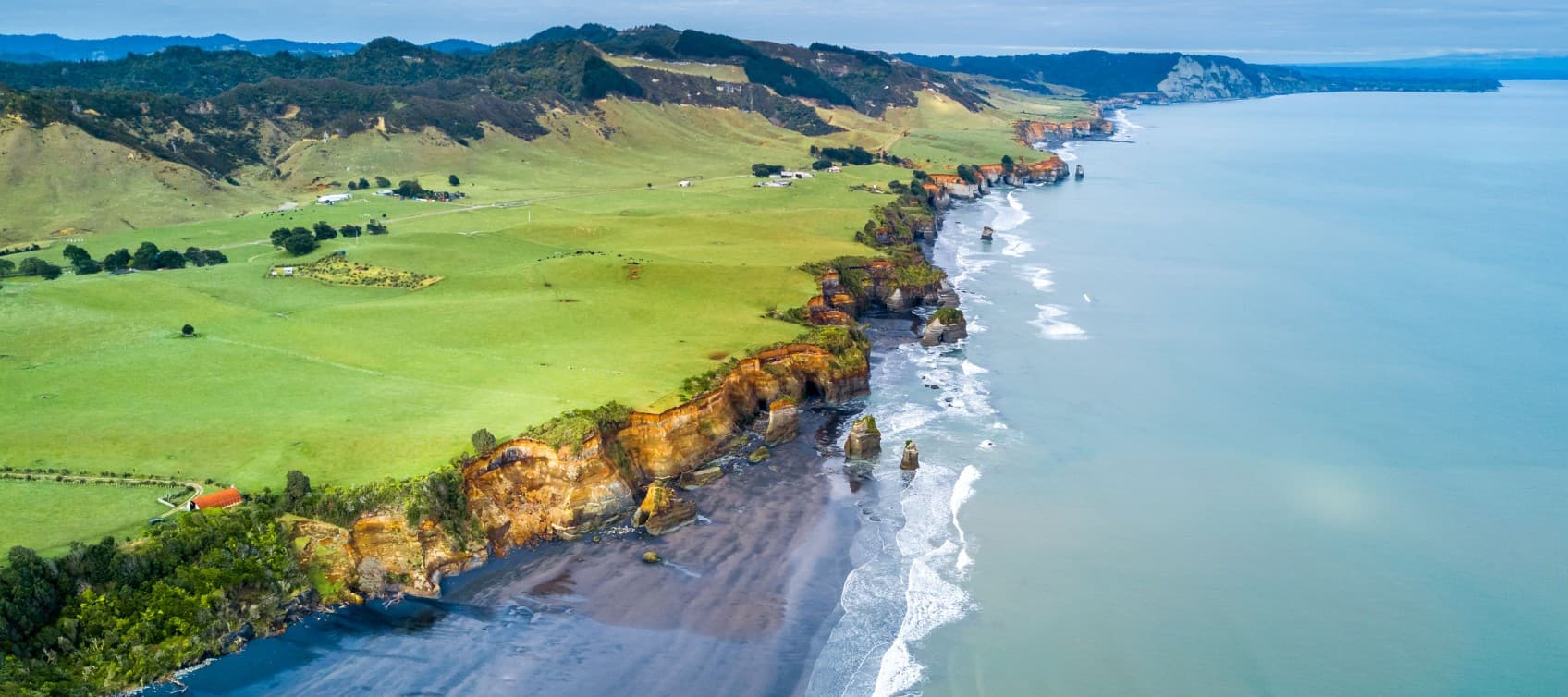 Taranaki Coast line with cliffs and rocks